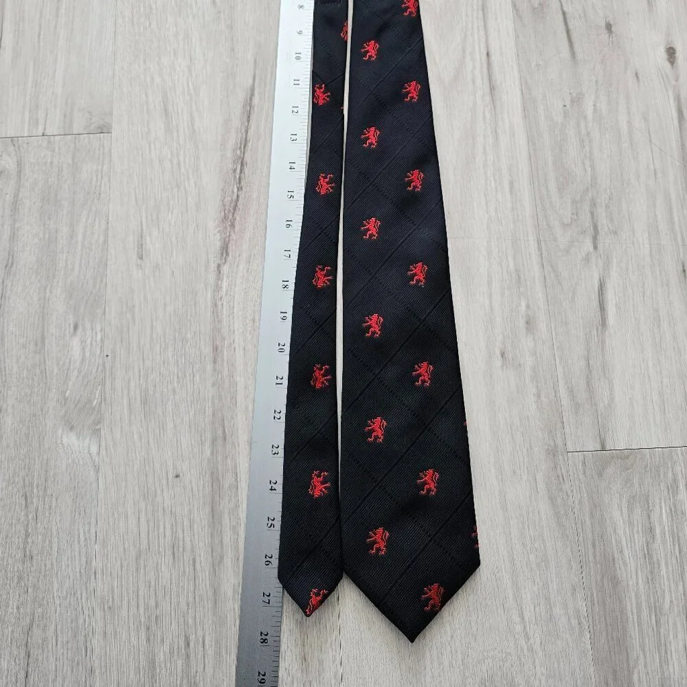 vintage Rosenblatts | Collegiate red lion black medium width retro tie | unisex